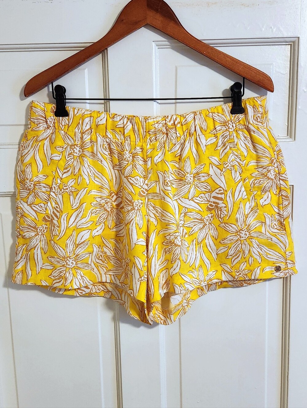 🆕️ 🐝HTF Lilly Pulitzer🐝 - Lilo Linen Short